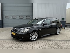 BMW 5-serie Touring - 530i M-Sport *Meeneemprijs*Xenon*Trekhaak*Carplay