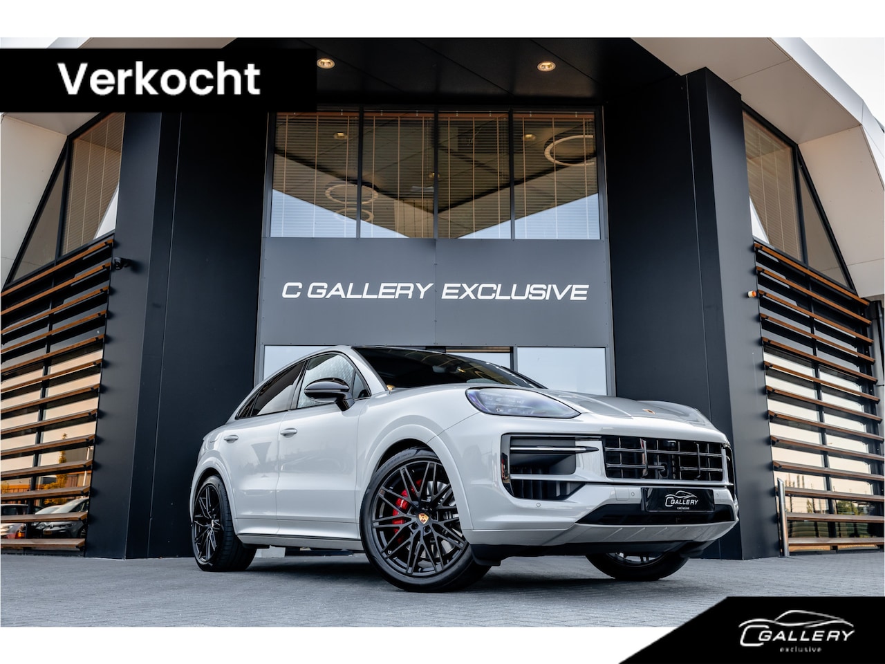 Porsche Cayenne Coupé - 3.0 S E-Hybrid - Origineel NL | Panorama | Passenger Display | Achterasbesturing | Stoelko - AutoWereld.nl