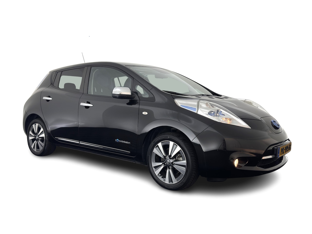 Nissan LEAF - Business Edition 30 kWh Aut. *LEATHER | FULL-LED | BOSE-SURROUND | TOPVIEW | KEYLESS | NAV - AutoWereld.nl