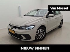 Volkswagen Polo - 1.0 TSI Life Business 95 PK| Origineel Nederlands | 1e Eigenaar | Navigatie | Stoelverwarm