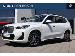 BMW X1 - xDrive25e M Sport Automaat / Sportstoelen / Achteruitrijcamera / Stoelverwarming