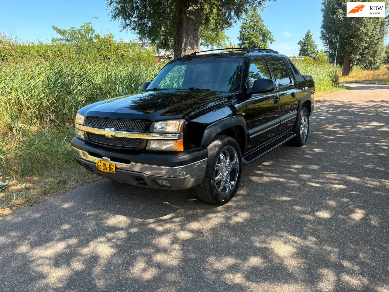 Chevrolet Avalanche - USA 5.3 4WD 1500 LPG/Benzine Airco Automaat Grijs Kenteken - AutoWereld.nl