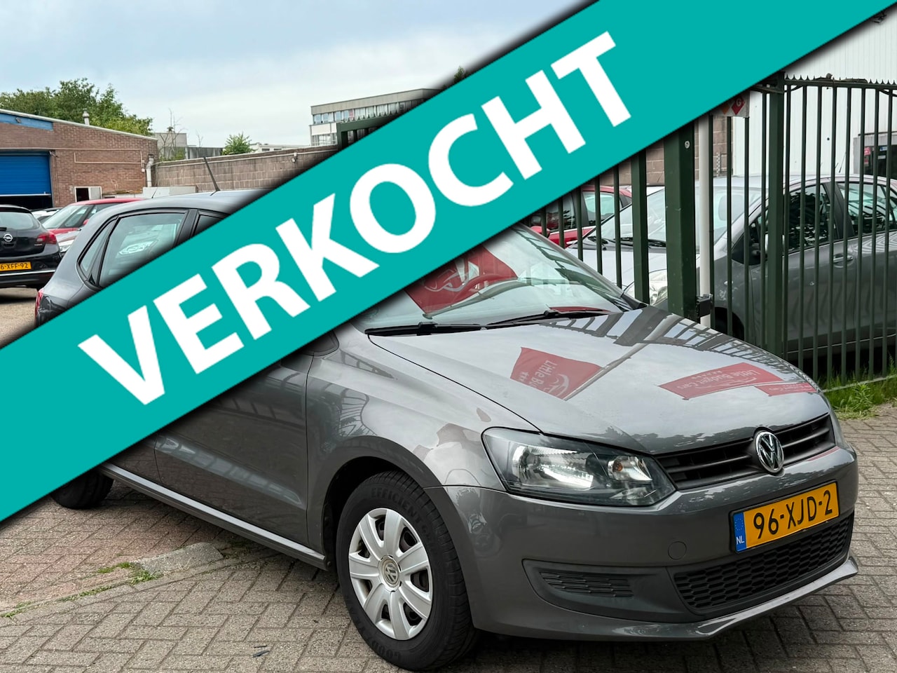 Volkswagen Polo - 1.2 Easyline 1e eigenaar dealer onderhouden airco navigatie elektrische ramen cv op afs - AutoWereld.nl