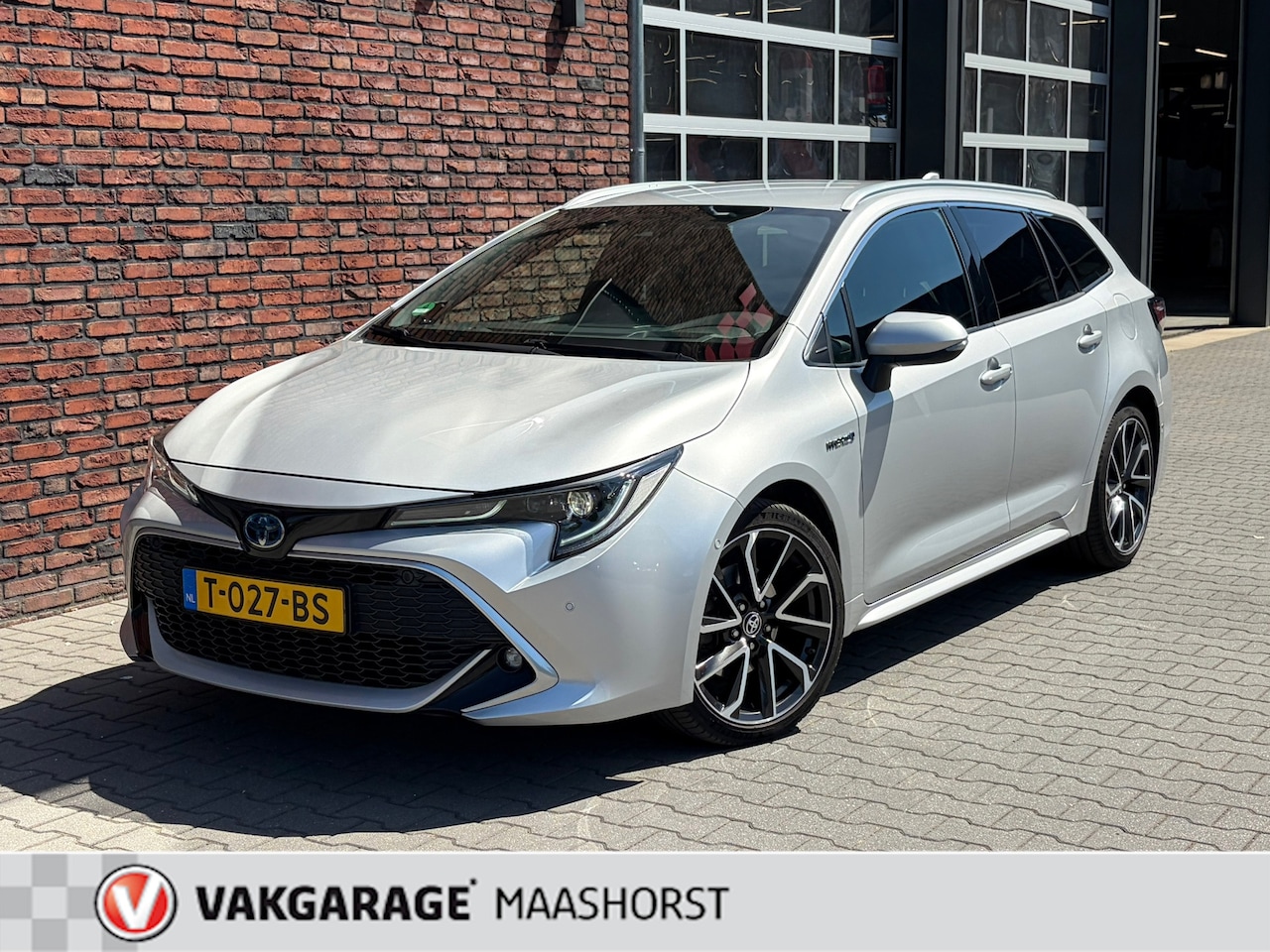 Toyota Corolla Touring Sports - 2.0 Hybrid Trek AchteruitrijCam./Adapt.Cruise/LED/PDC/DAB/Clima/AppConnect - AutoWereld.nl