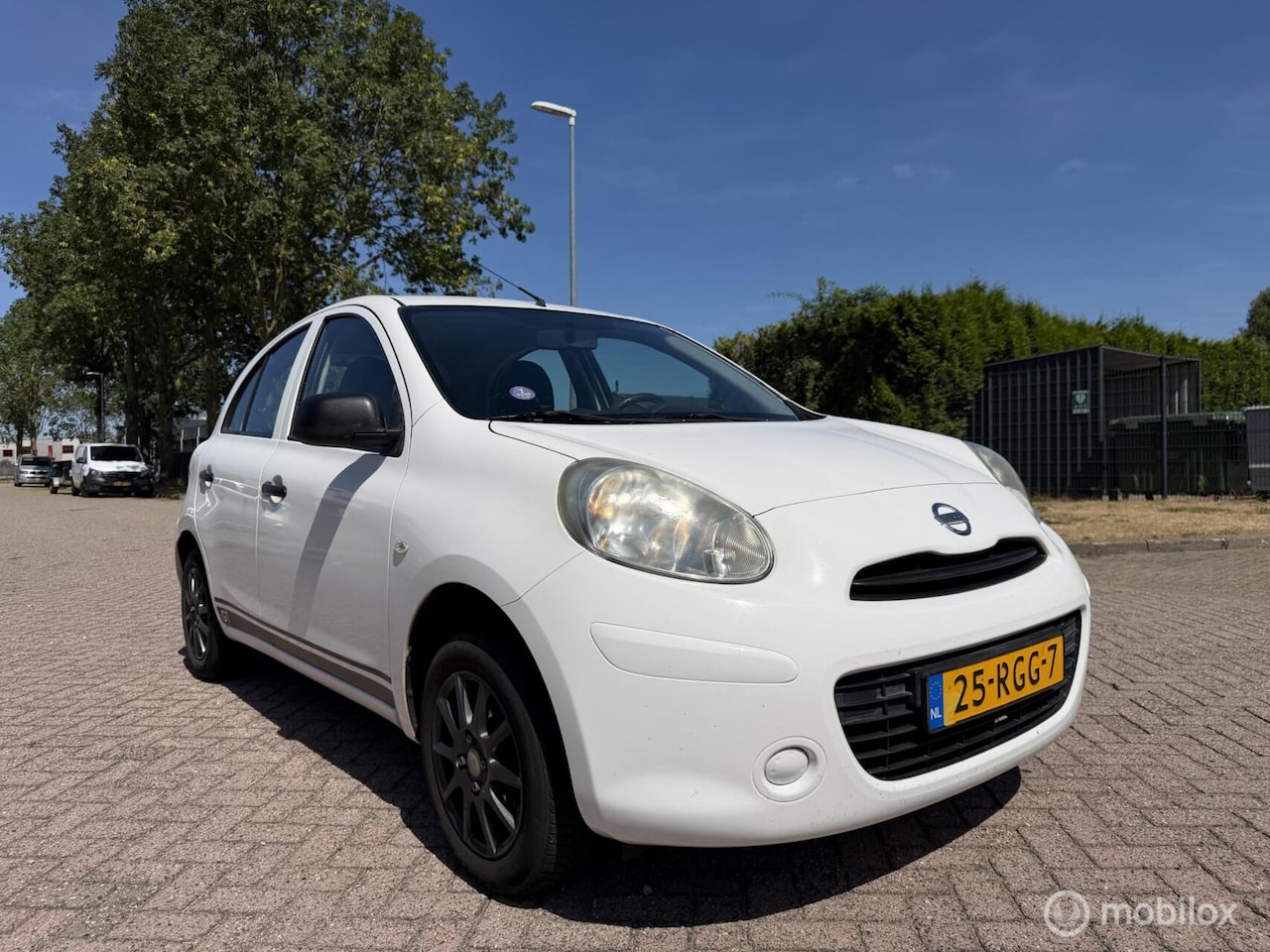 Nissan Micra - 1.2 Visia Pack Airco - AutoWereld.nl