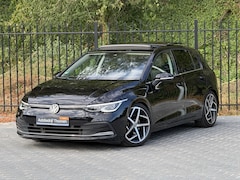 Volkswagen Golf - 1.5 eTSI Style 150 pk | pano | trekhaak | 18"