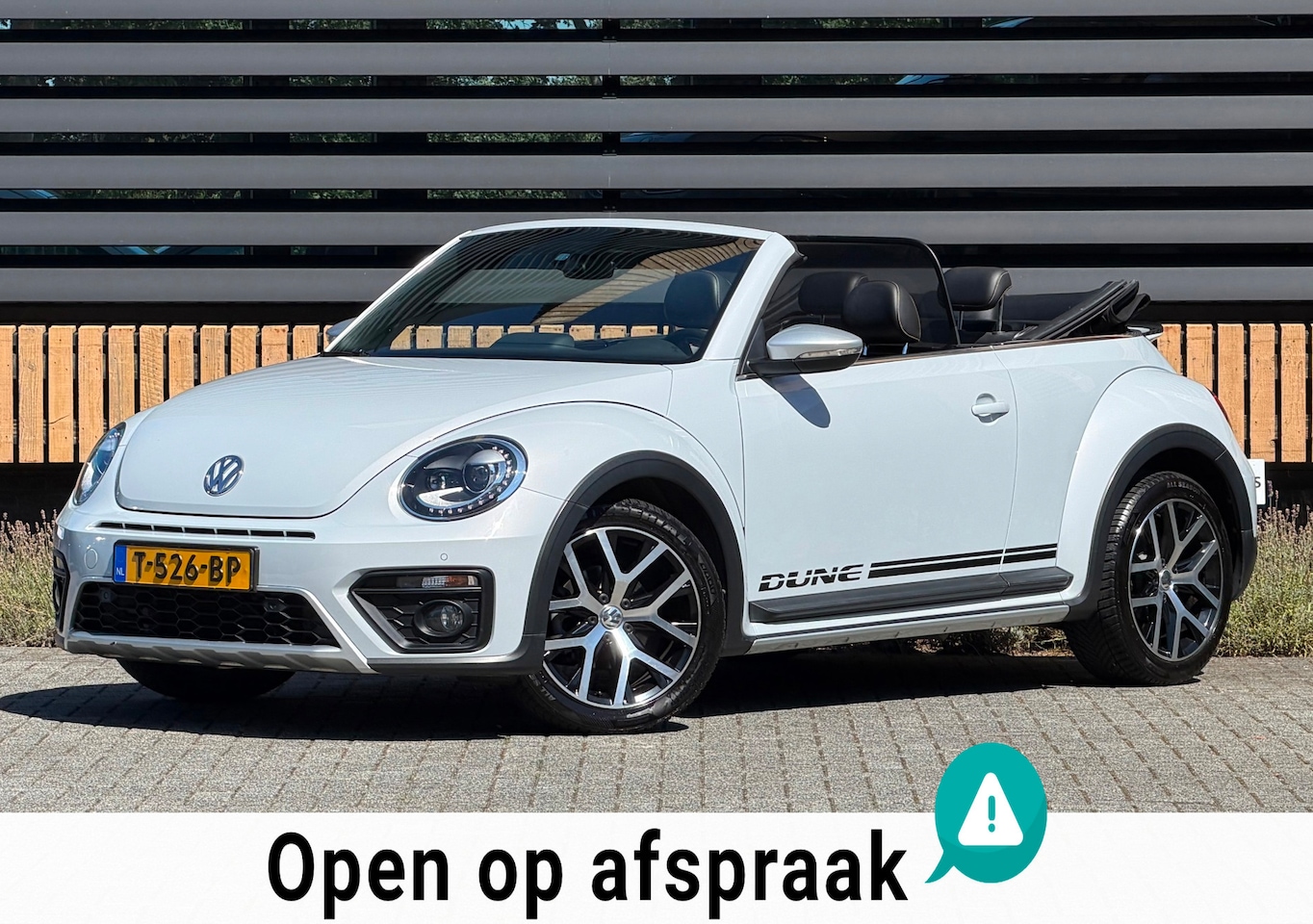 Volkswagen Beetle Cabriolet - 1.4 TSI Dune / White Silver / - AutoWereld.nl