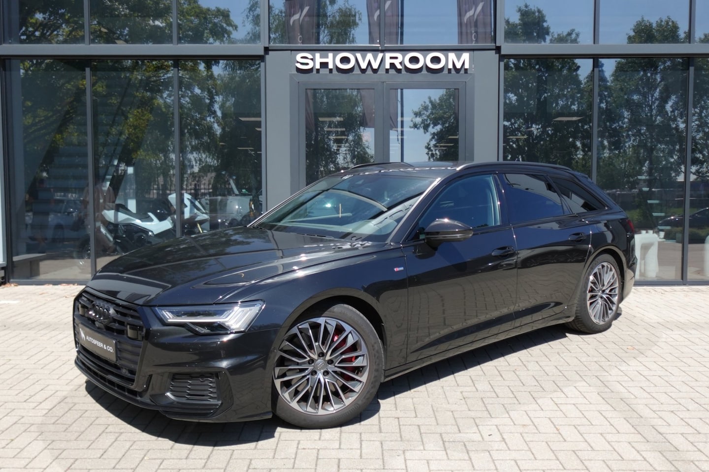 Audi A6 Avant - 55 TFSI e quattro Competition KEYLESS 360 B&O - AutoWereld.nl