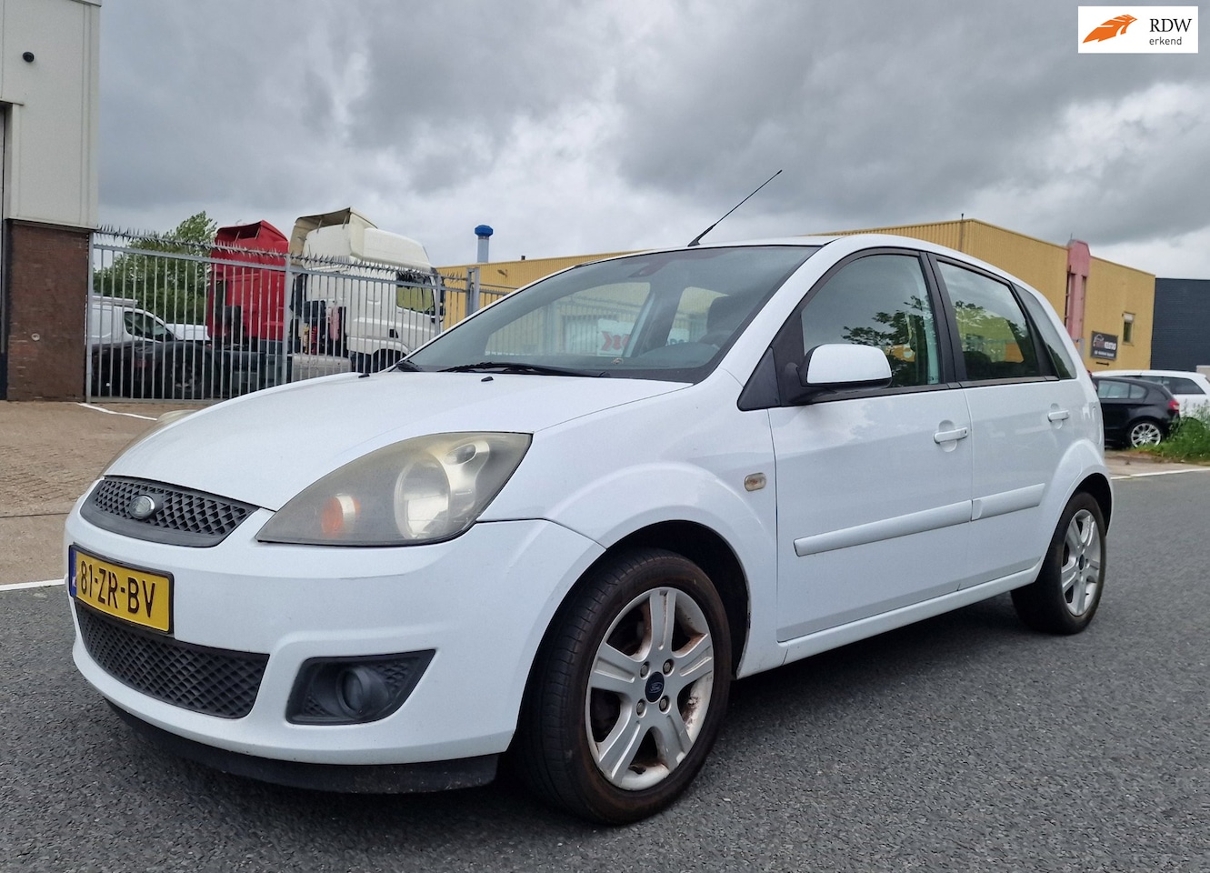 Ford Fiesta - 1.3-8V Futura XL PSENSOR AIRCO APK 2 X SLEUTELS - AutoWereld.nl