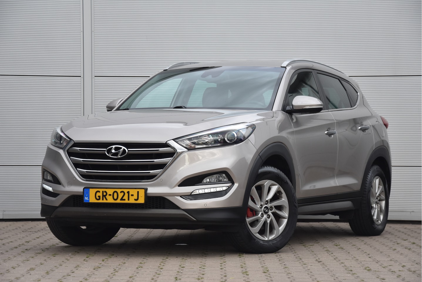 Hyundai Tucson - 1.6 GDi Comfort | Trekhaak | Camera - AutoWereld.nl