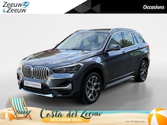 BMW X1 - sDrive20i VDL Nedcar Edition | Trekhaak | Camera | Leder | Head-Up Display | Navi | Stoelv