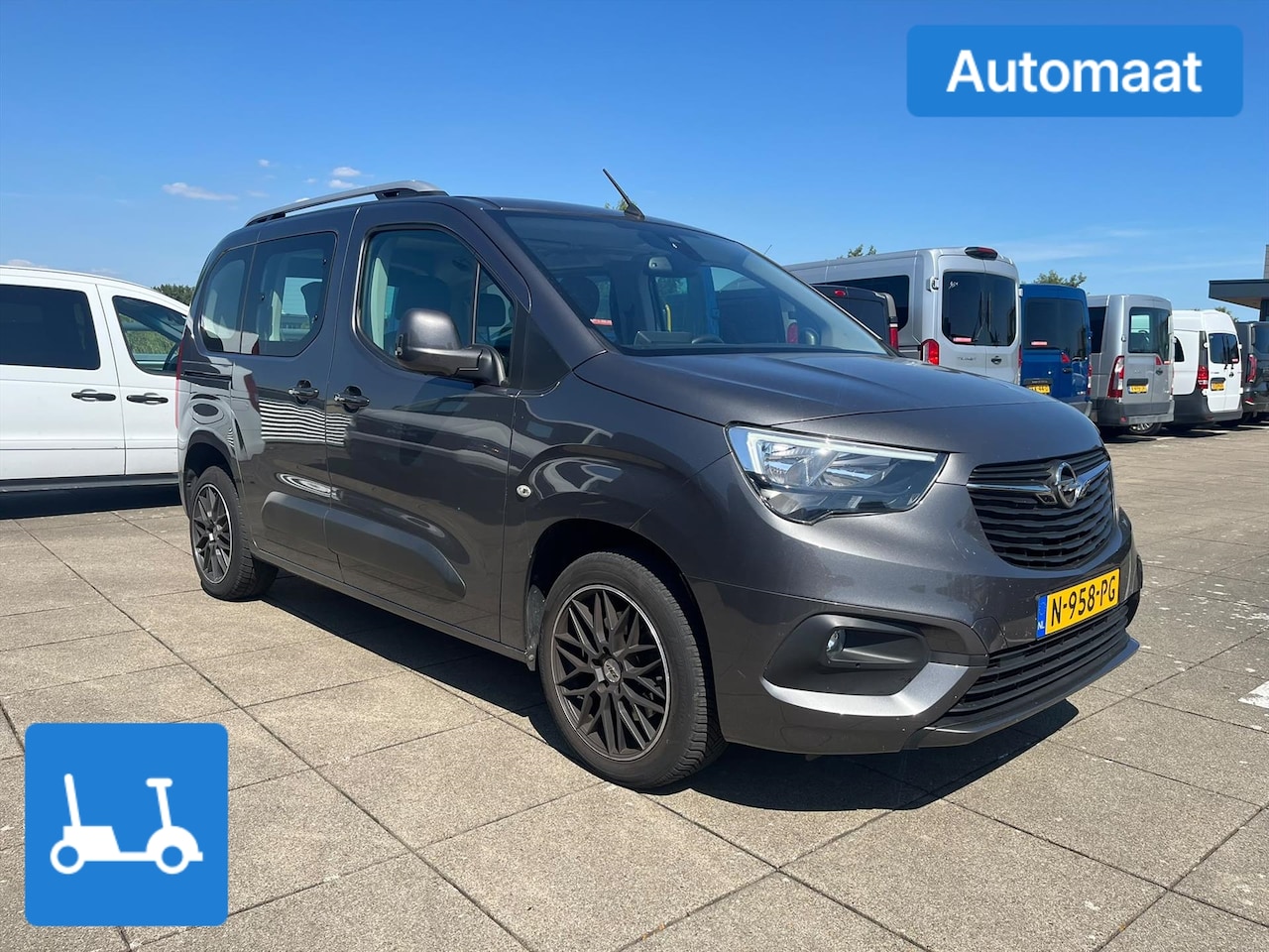 Opel Combo Life - L1 Automaat incl. kofferbaklift of draaistoel (nog te plaatsen) - AutoWereld.nl