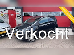 Volkswagen Up! - 1.0 high up BlueMotion NWE DRIEM / CRUISE CONTROL / NAVI / AIRCO / PDC / BLUETOOTH / NL-AU