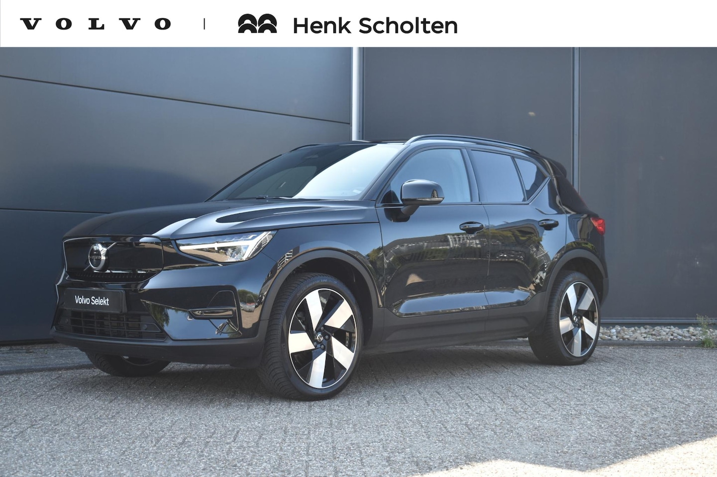 Volvo XC40 - Recharge Core | Comfortstoelen | Stoelverwarming | Stuurwielverwarming | Draadloze telefoo - AutoWereld.nl