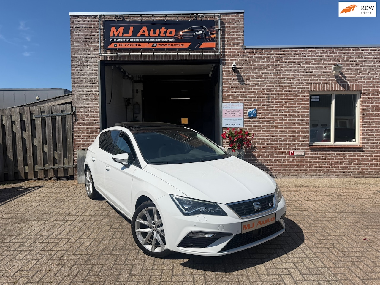 SEAT Leon - 1.4 TSI Xcellence panoramadak cruise control - AutoWereld.nl