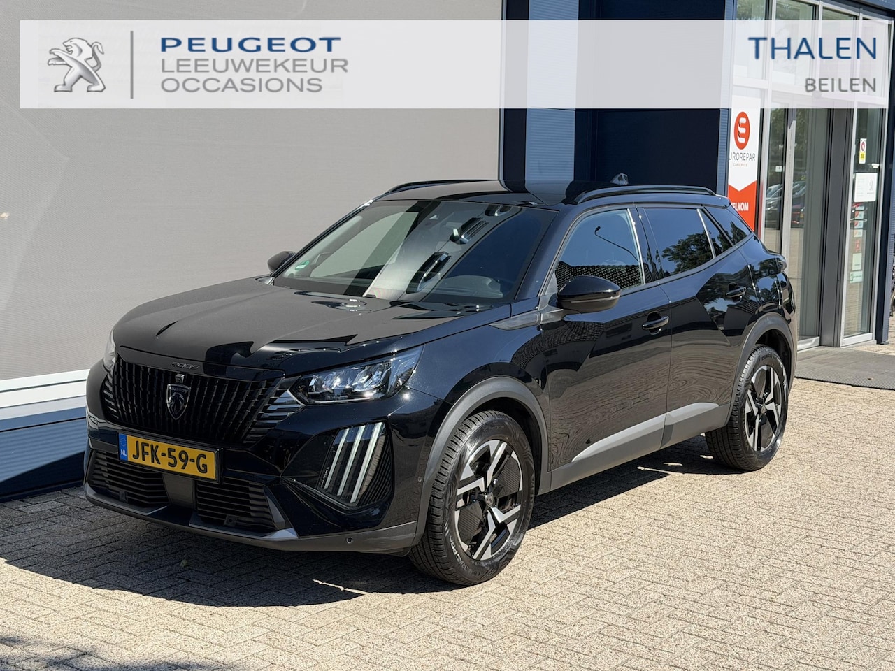 Peugeot 2008 - 1.2 Turbo 100 PK Allure | All Season Banden | Trekhaak 1200 KG | Navigatie | 360 Graden Ca - AutoWereld.nl