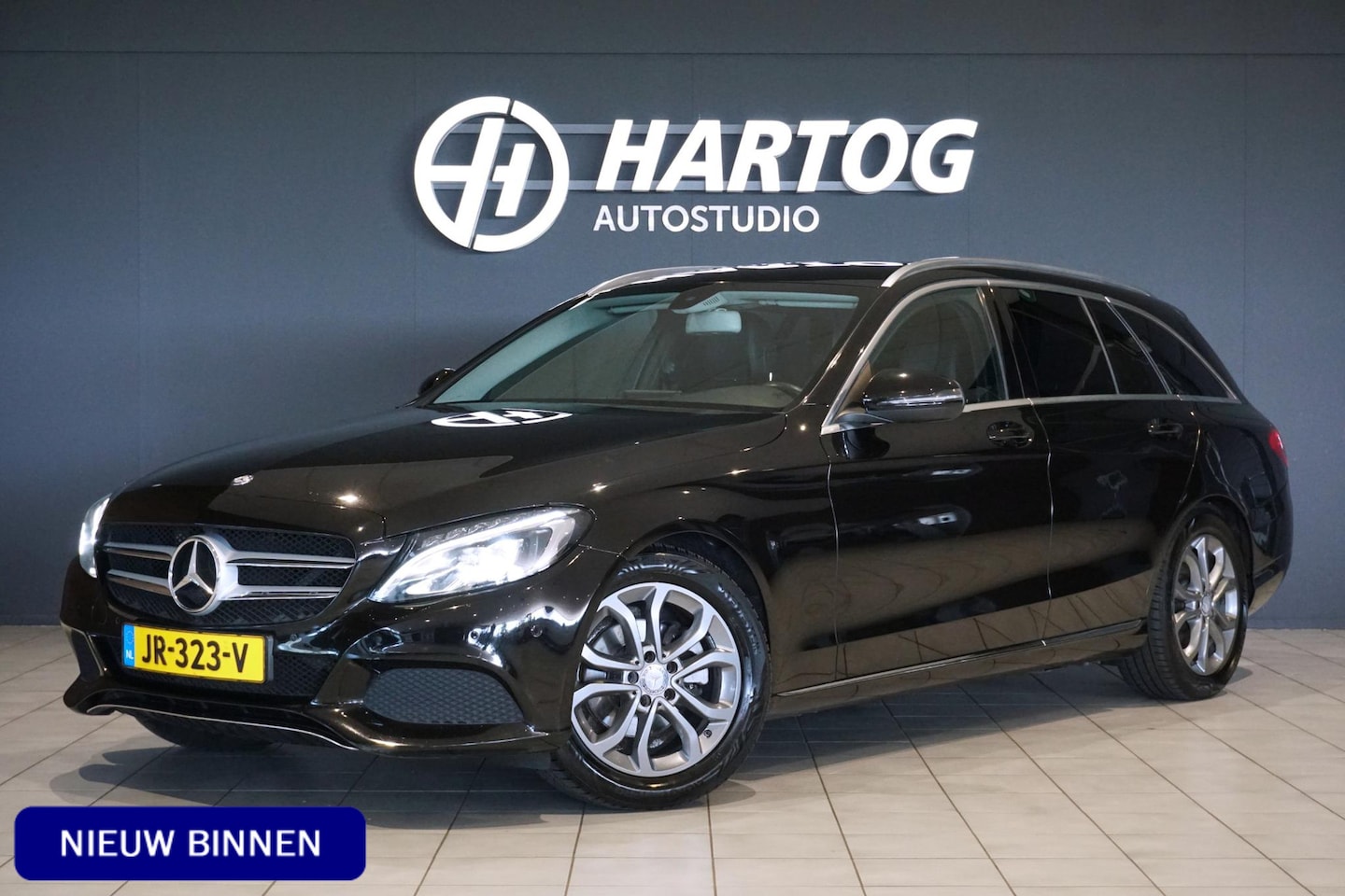 Mercedes-Benz C-klasse Estate - 180 Prestige + TREKHAAK / LED / STOELVERWARMING / ELEK. KOFFERKLEP - AutoWereld.nl