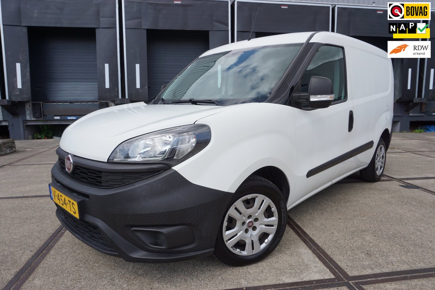 Fiat Doblò Cargo - 1.6 MJ L1H1 ECO JET 1.6 MJ L1H1 ECO JET - AutoWereld.nl