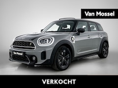 MINI Countryman - 1.5 Cooper S E ALL4 | PANO-SCHUIFDAK | HEAD-UP | CAMERA | NAVIGATIE | STOEL-STUURWIELVERWA