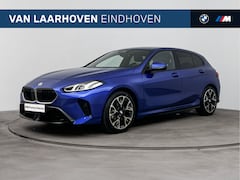 BMW 1-serie - 120 M Sport Automaat / Sportstoelen / Achteruitrijcamera / M Adaptief onderstel / Parking
