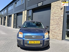 Ford Fusion - 1.4-16V Champion