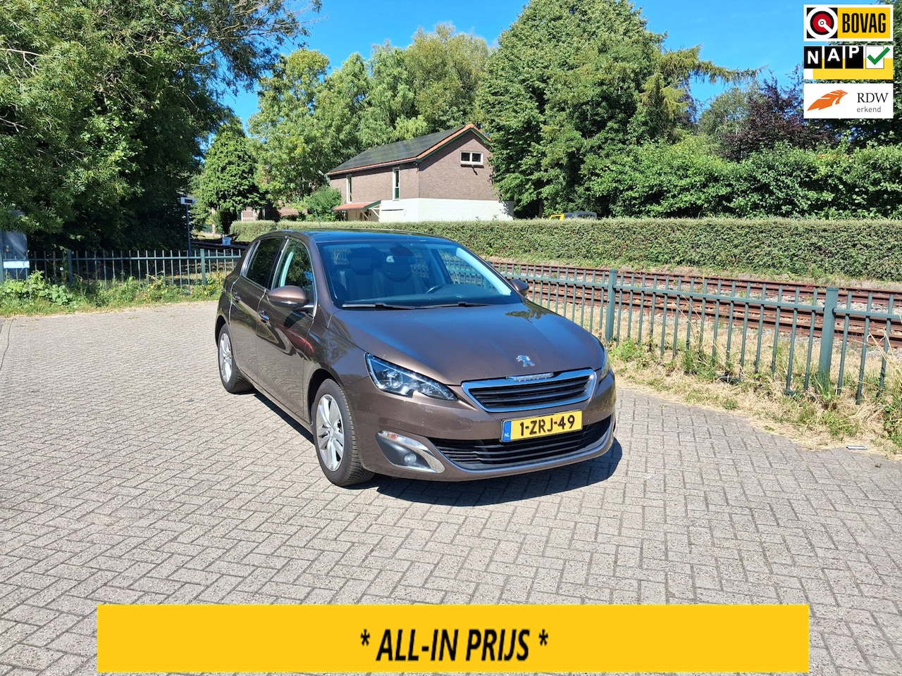 Peugeot 308 - 1.2 PureTech Allure AUTOMAAT panorama dak airco ALLINPRIJS - AutoWereld.nl
