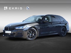 BMW 5-serie Touring - 530e Business Edition Plus | M-Sport Pakket | Trekhaak | Harman Kardon | Stuur & Stoelverw