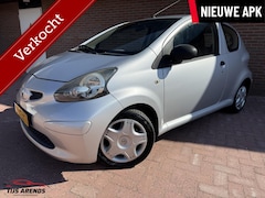 Toyota Aygo - 1.0-12V|NWE APK|3-DRS|BOEKJES AANWEZIG|