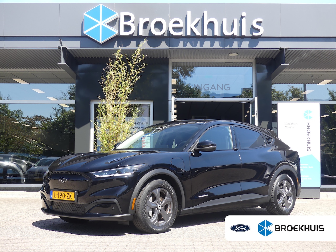 Ford Mustang Mach-E - RWD 75 kWh | ADAPTIVE CRUISE | DODEHOEKDETECTIE | CAMERA | STUUR+STOEL+VOORRUITVERWARMING - AutoWereld.nl