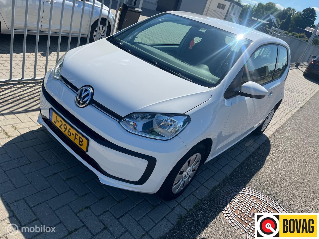 Volkswagen Up! - 1.0 BMT I 3 Drs I Airco I Centraal l - AutoWereld.nl
