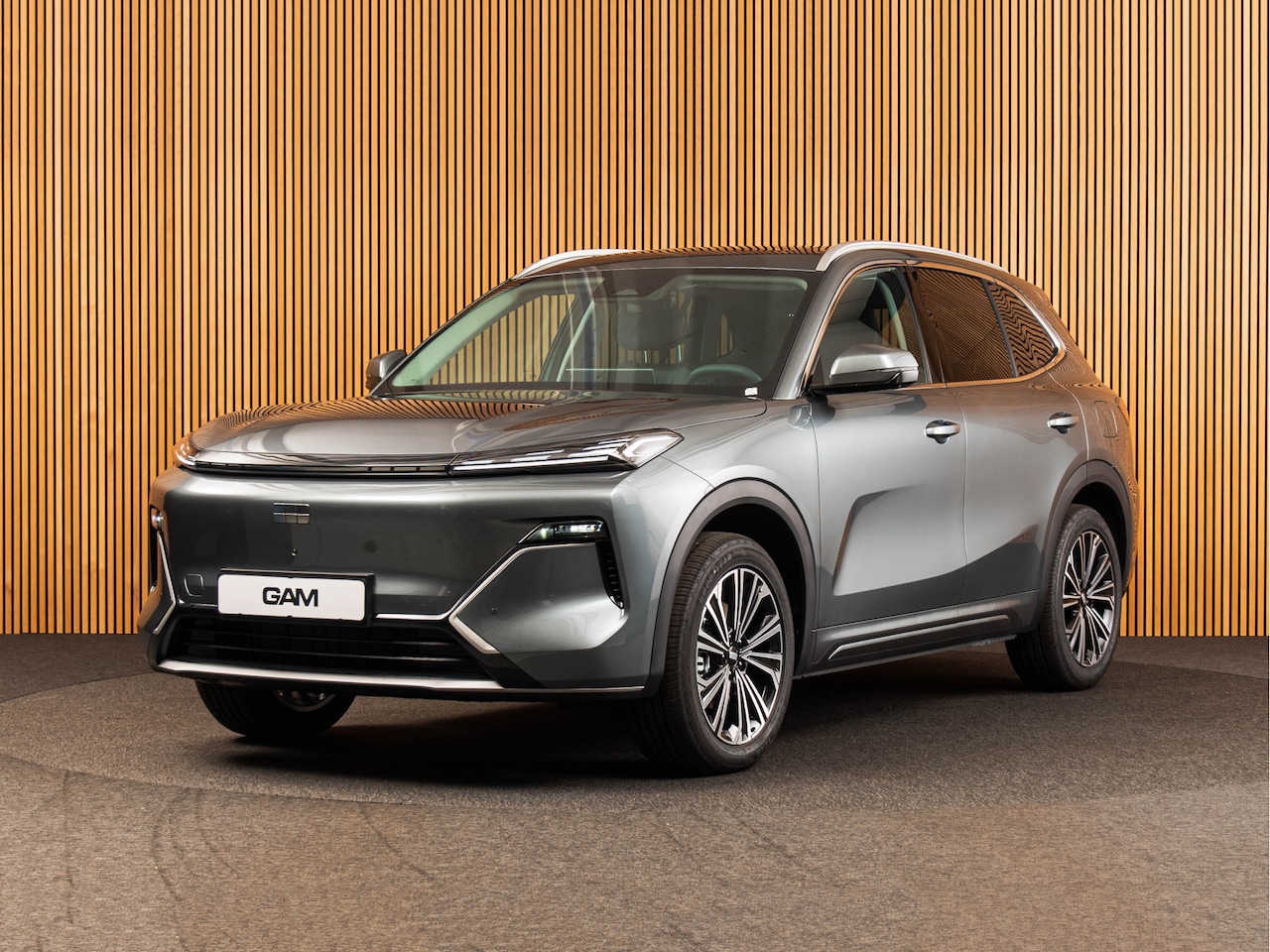 Geely Starray EM-i - 1.5 Max+ PANO I 19 INCH I HUD | MEMORY | MASSAGE - AutoWereld.nl