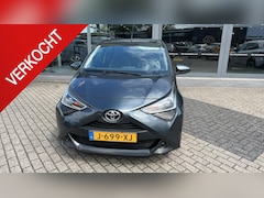 Toyota Aygo - 1.0 VVT-i x-play | Achteruit Camera | Airco | Bluetooth | Carplay |