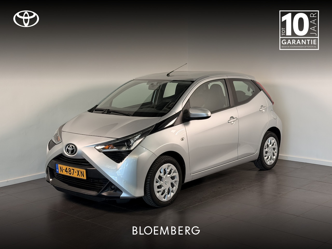 Toyota Aygo - 1.0 VVT-i x-play 1.0 VVT-i x-play - AutoWereld.nl
