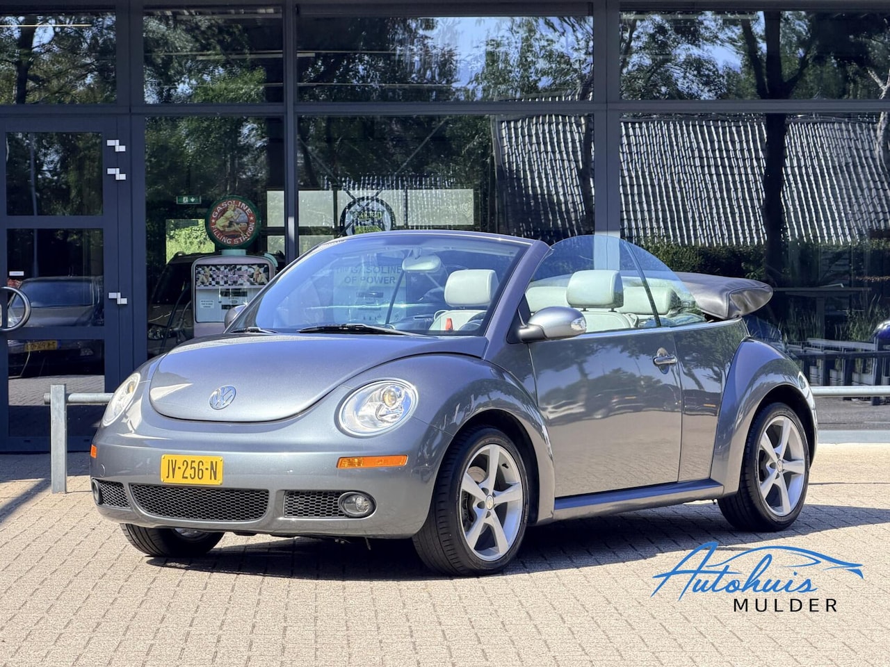Volkswagen New Beetle - 2.5 V5 Comfort | USA | Automaat | Facelift | Cabrio | Uniek | LpG - AutoWereld.nl