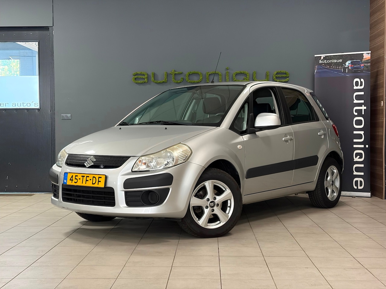 Suzuki SX4 - 1.6 Comfort airco/tr.haak - AutoWereld.nl