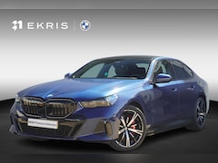 BMW 5-serie - 550e xDrive M Sport Pro | Glazen Panoramadak | Adaptief Onderstel Professional | Harman Ka