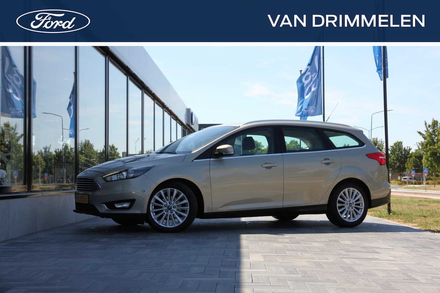 Ford Focus Wagon - 1.0 EcoBoost 125pk Titanium Edition - AutoWereld.nl