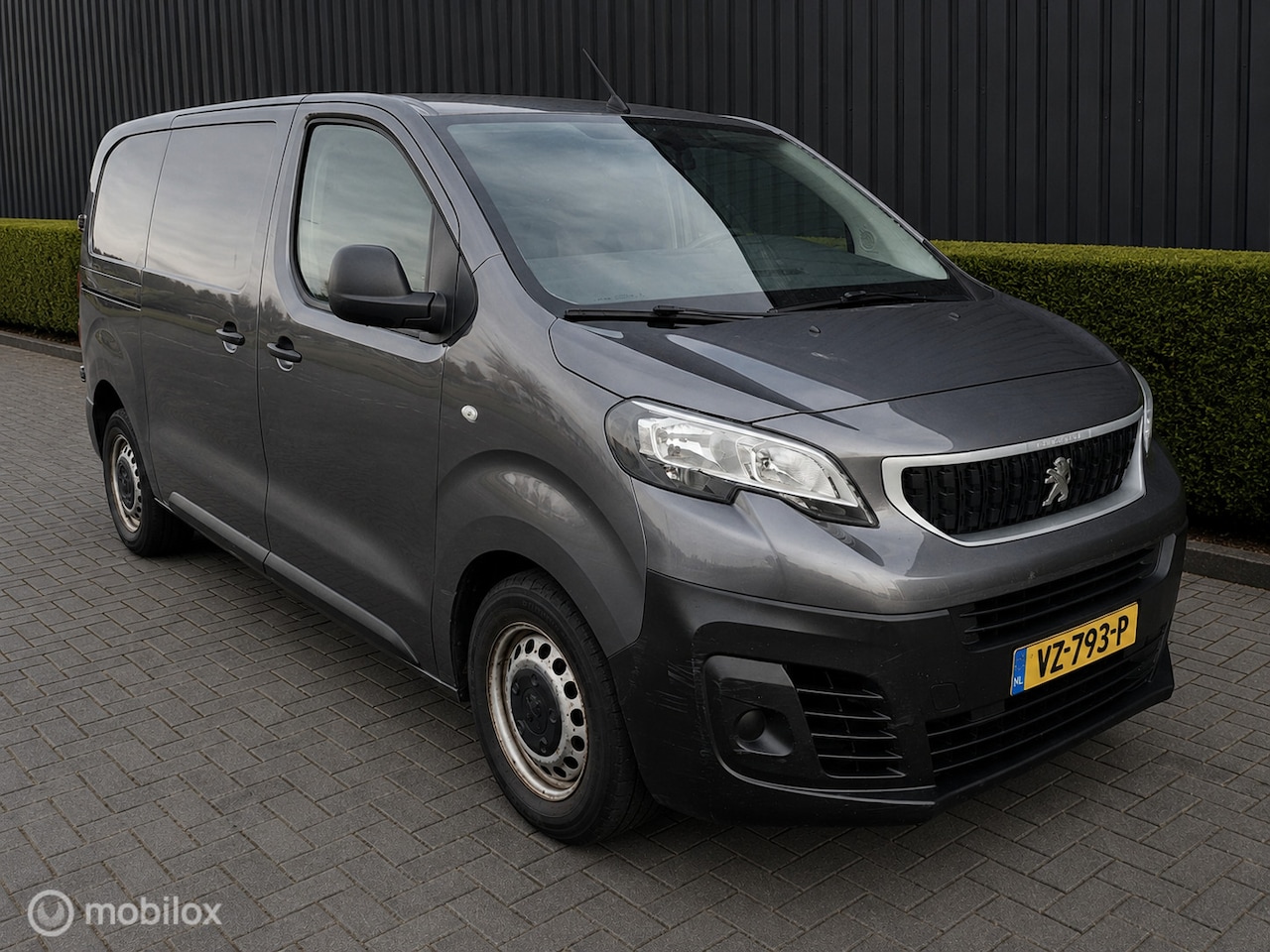Peugeot Expert - Bestel 231S 2.0 BlueHDI 120 | AIRCO | NAVI | TREKHAAK - AutoWereld.nl