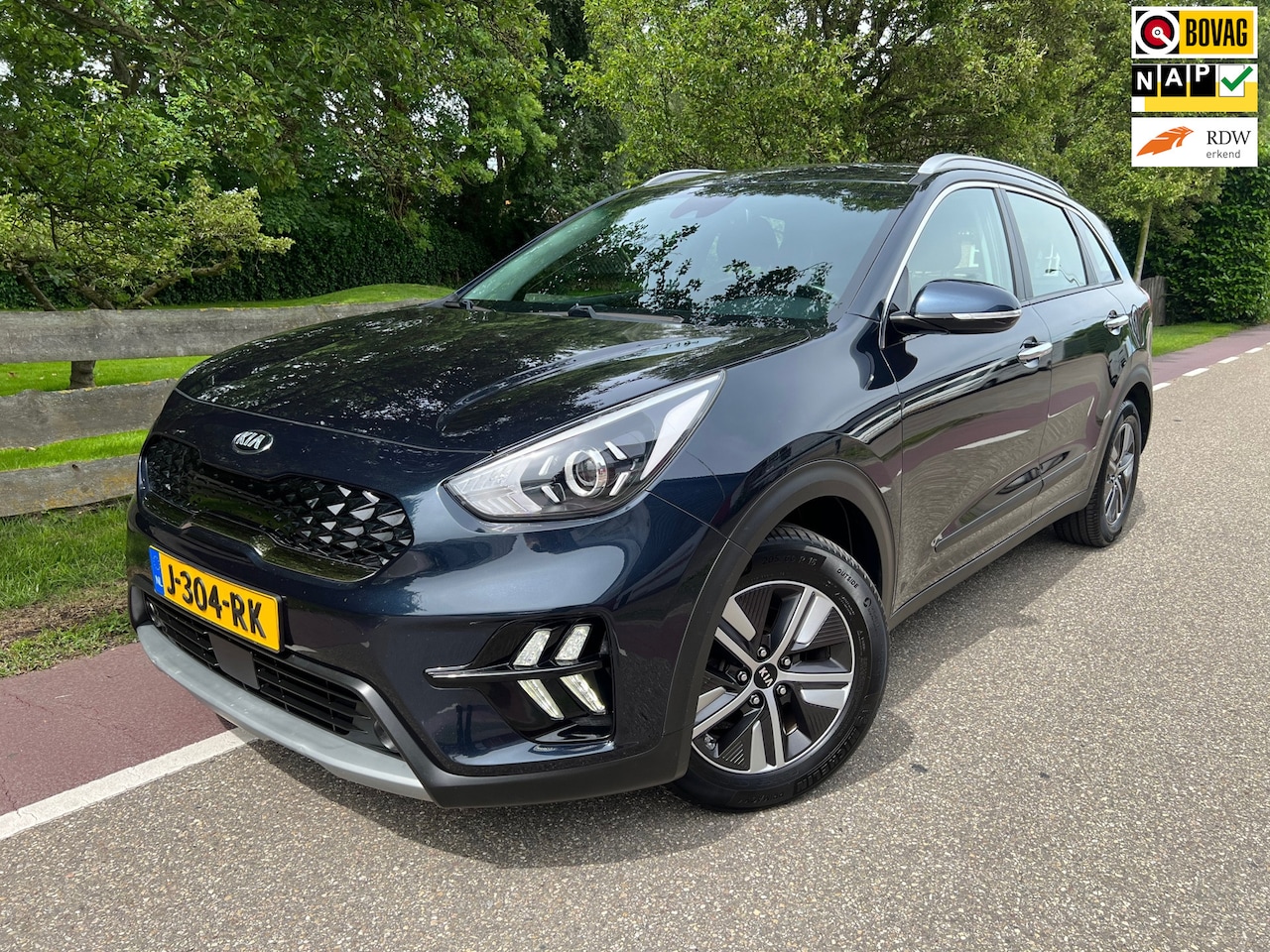 Kia Niro - 1.6 GDi Hybrid DynamicLine Automaat Camera Navi - AutoWereld.nl