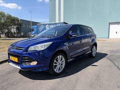 Ford Kuga - 1.5i Titanium Styling Pack 6-Bak 120 PK. Zeer goed onderhouden auto van de eerste eigenaar