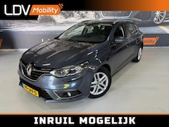 Renault Mégane - Megane 1.2 TCe Zen / Cruise Control / ISOFIX / Bluetooth / Trekhaak / APK t/m 12-06-2027