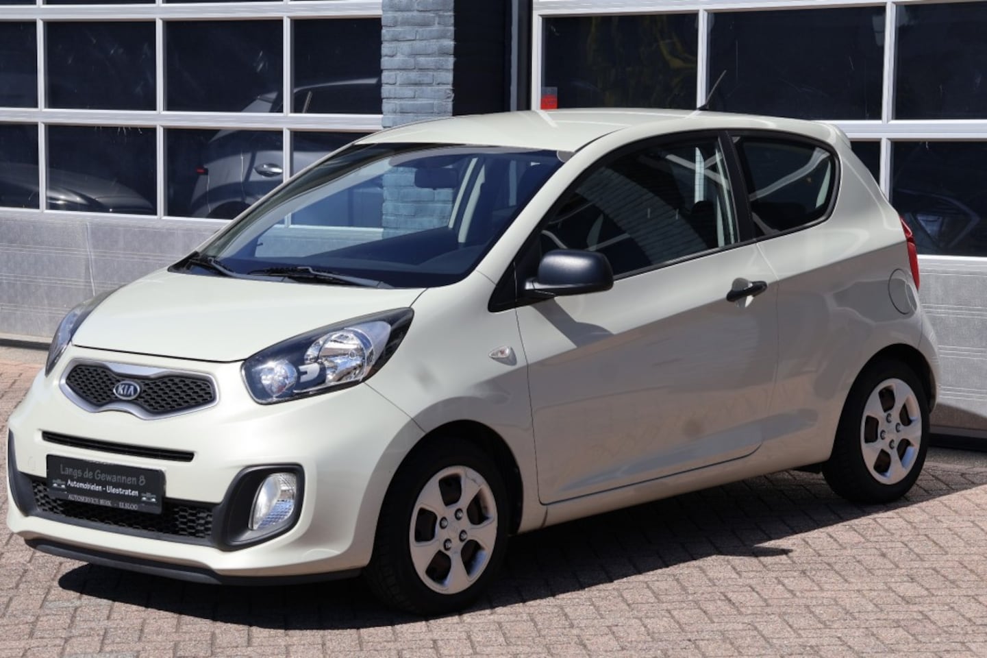 Kia Picanto - 1.0 CVVT basis met 53844 kilometers - AutoWereld.nl