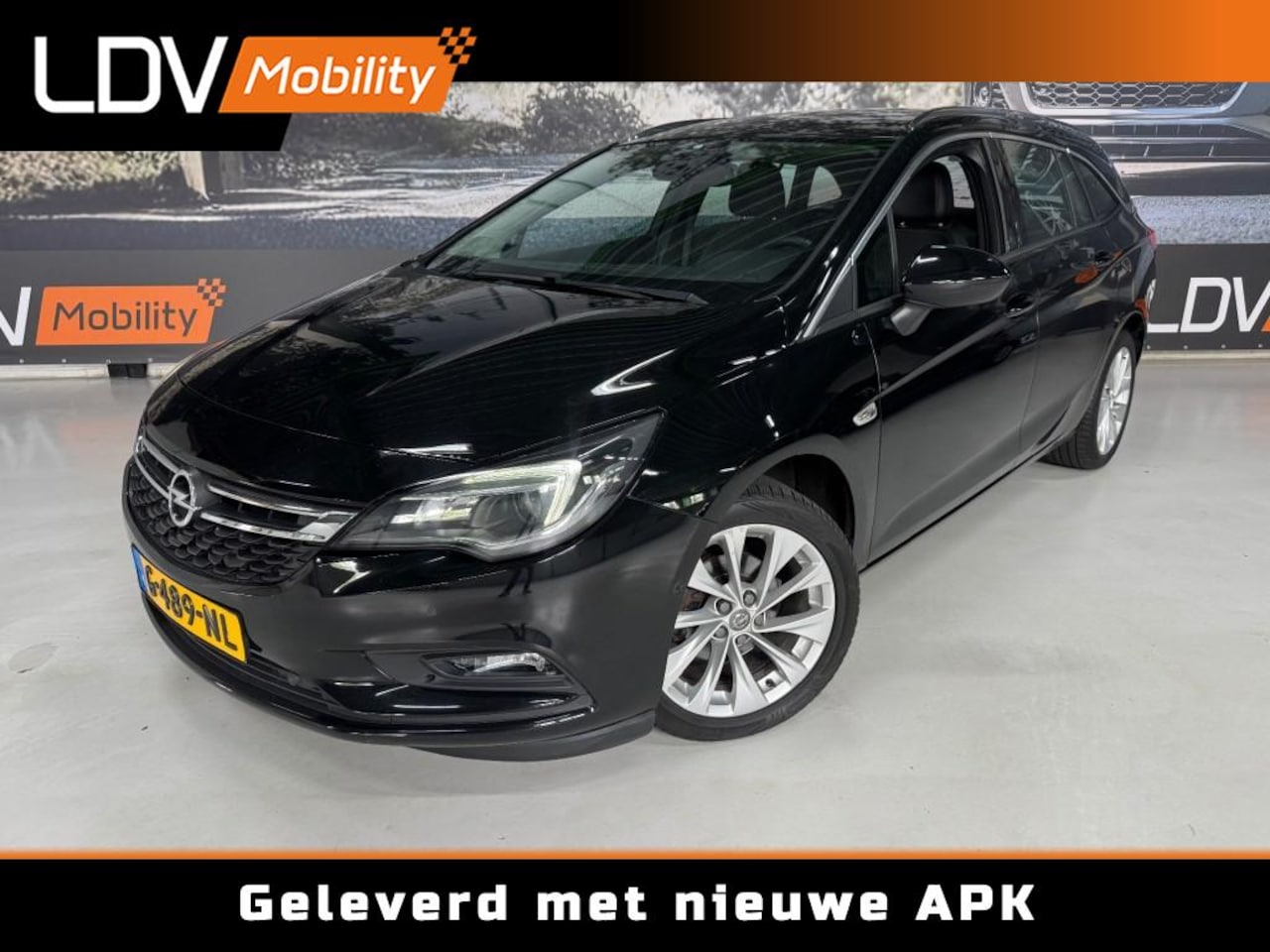 Opel Astra - 1.4 INNOVATION / Camera / PDC / Apple Carplay / PArkeerhulp / Trekhaak / Cruise control / - AutoWereld.nl