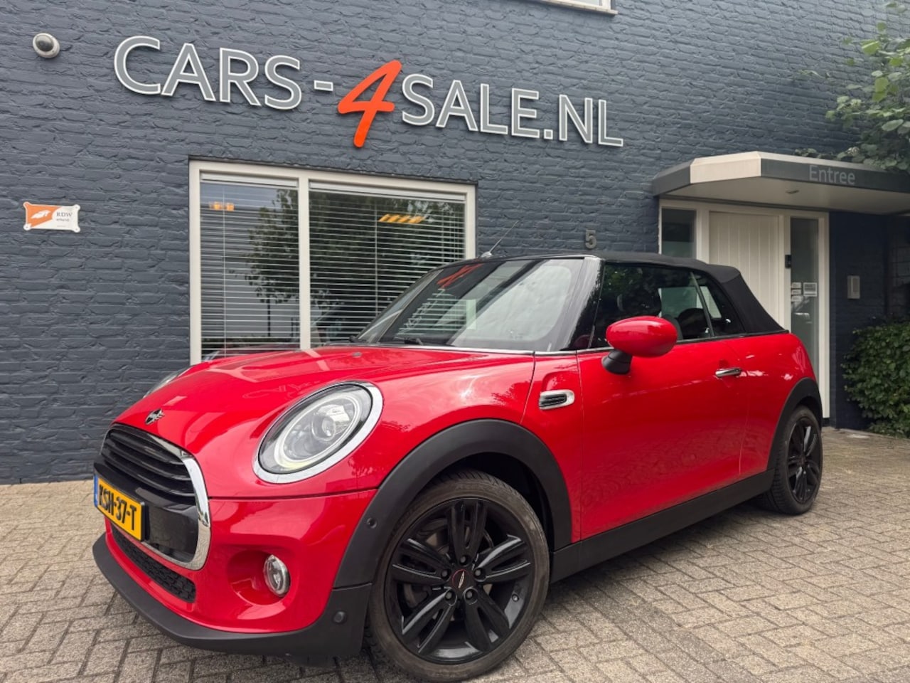 MINI Cabrio - 1.5 COOPER + Led + Navi + 1/2 Leder + 17 inch JCW + Union jack Lights - AutoWereld.nl