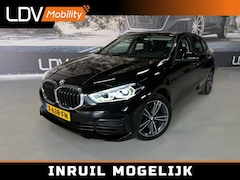 BMW 1-serie - 118I BUSINESSEDITION / Automaat / 42323 km / Carplay / Digitaal Display