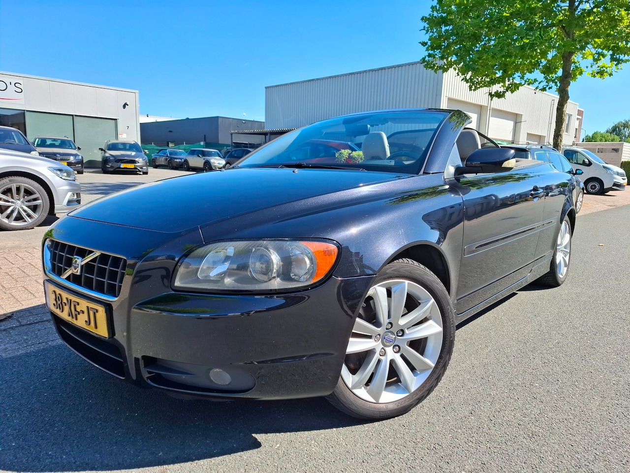 Volvo C70 Convertible - 2.4 CABRIOLET/CLIMA/CRUISE/LEDER! - AutoWereld.nl