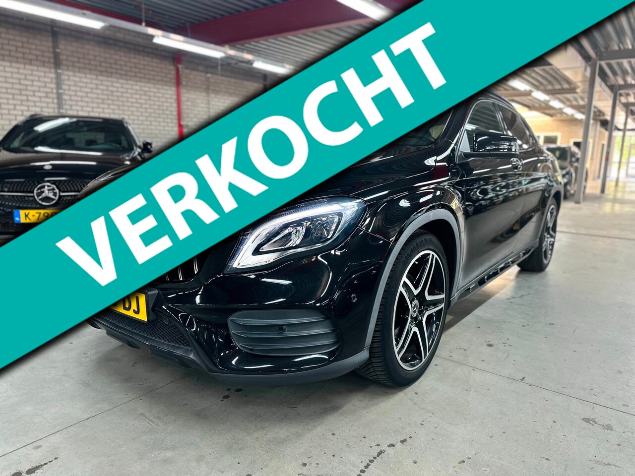 Mercedes-Benz GLA-Klasse - 180 Business Solution 180 Business Solution, AMG, Pano, Xenon - AutoWereld.nl
