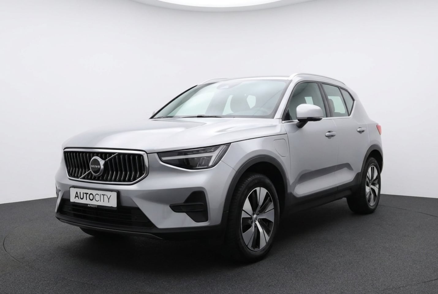 Volvo XC40 - T5 262pk Core Recharge Plug-In Hybrid - AutoWereld.nl