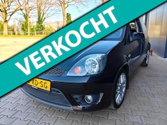 Ford Fiesta - 1.6-16V Rally Edition NR71 CarPlay Navigatie