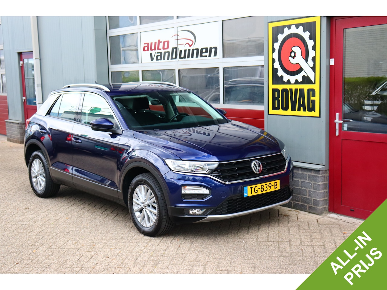 Volkswagen T-Roc - 1.0 TSI Style O.a: Adaptive cruise, Navi, Clima, PDC, Carplay, Dab, Etc... Rijklaar! All-i - AutoWereld.nl